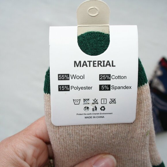 SUPER SOFT KIDS Sz 9 - 11 DINO SOCKS THICK COMFY WARM 2 PAIR LOT DINOSAUR BOYS - Picture 6 of 12